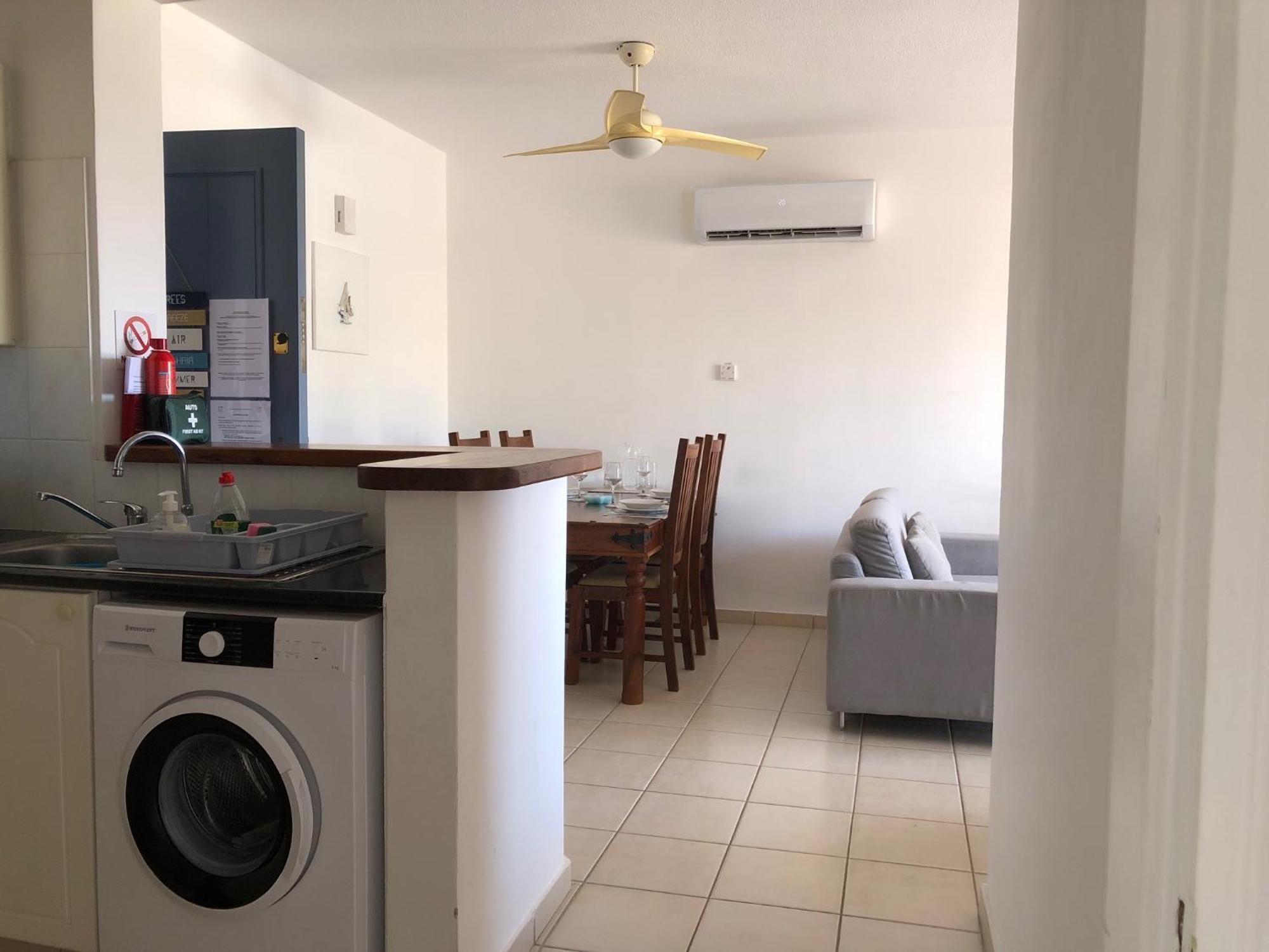 Kings Palace - Stylish 2 Bed Apartment With Sea Views Paphos Eksteriør bilde