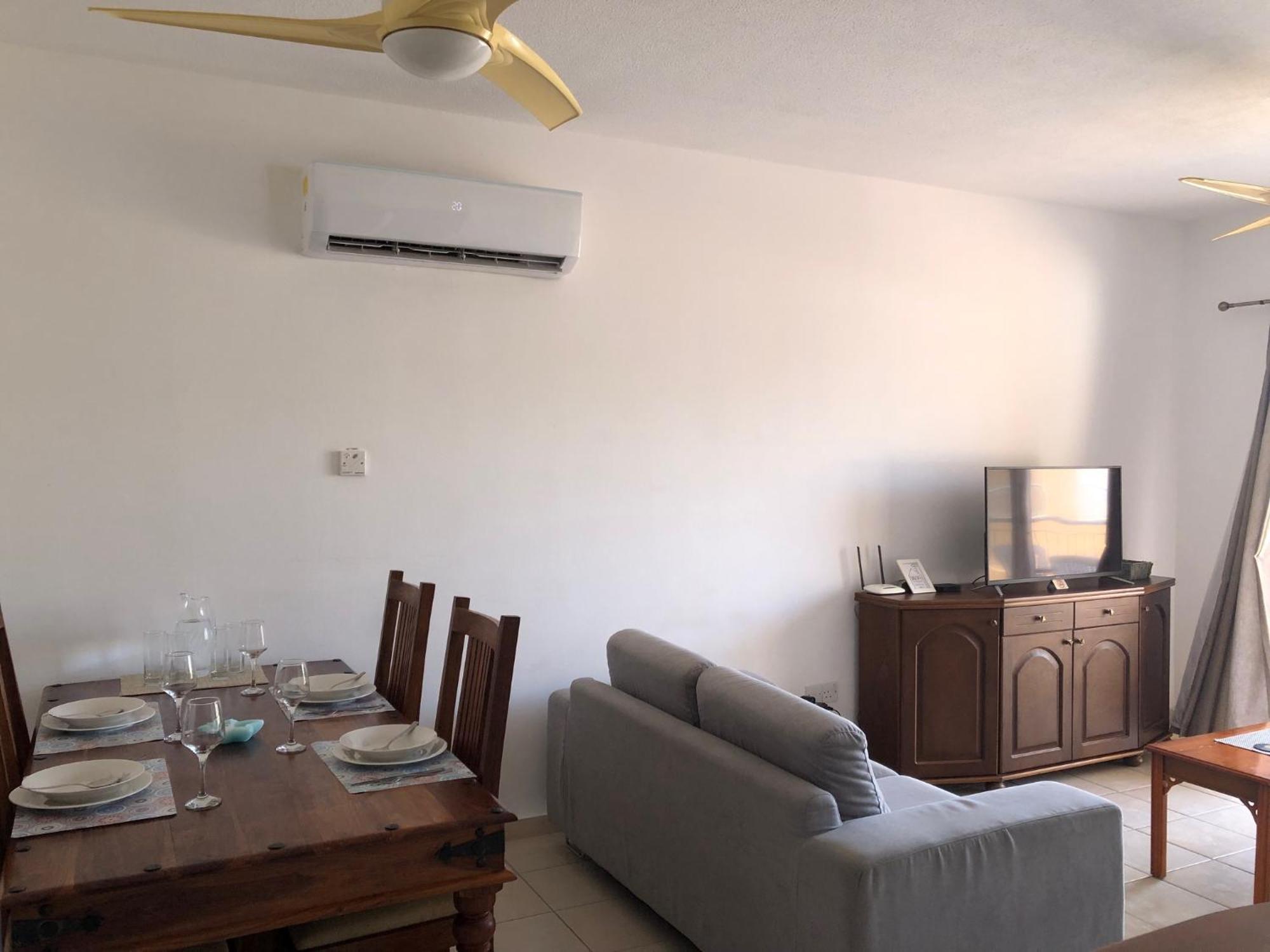 Kings Palace - Stylish 2 Bed Apartment With Sea Views Paphos Eksteriør bilde